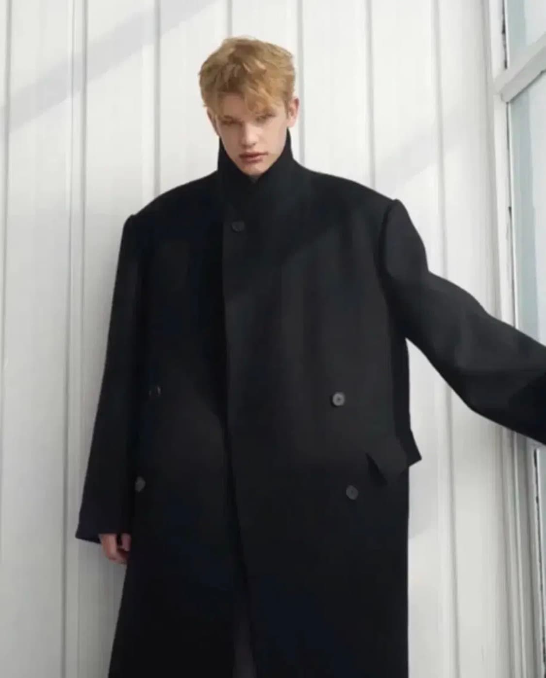 yiyae 클래식 더블코트 블랙 m 삽니다 상품이미지1