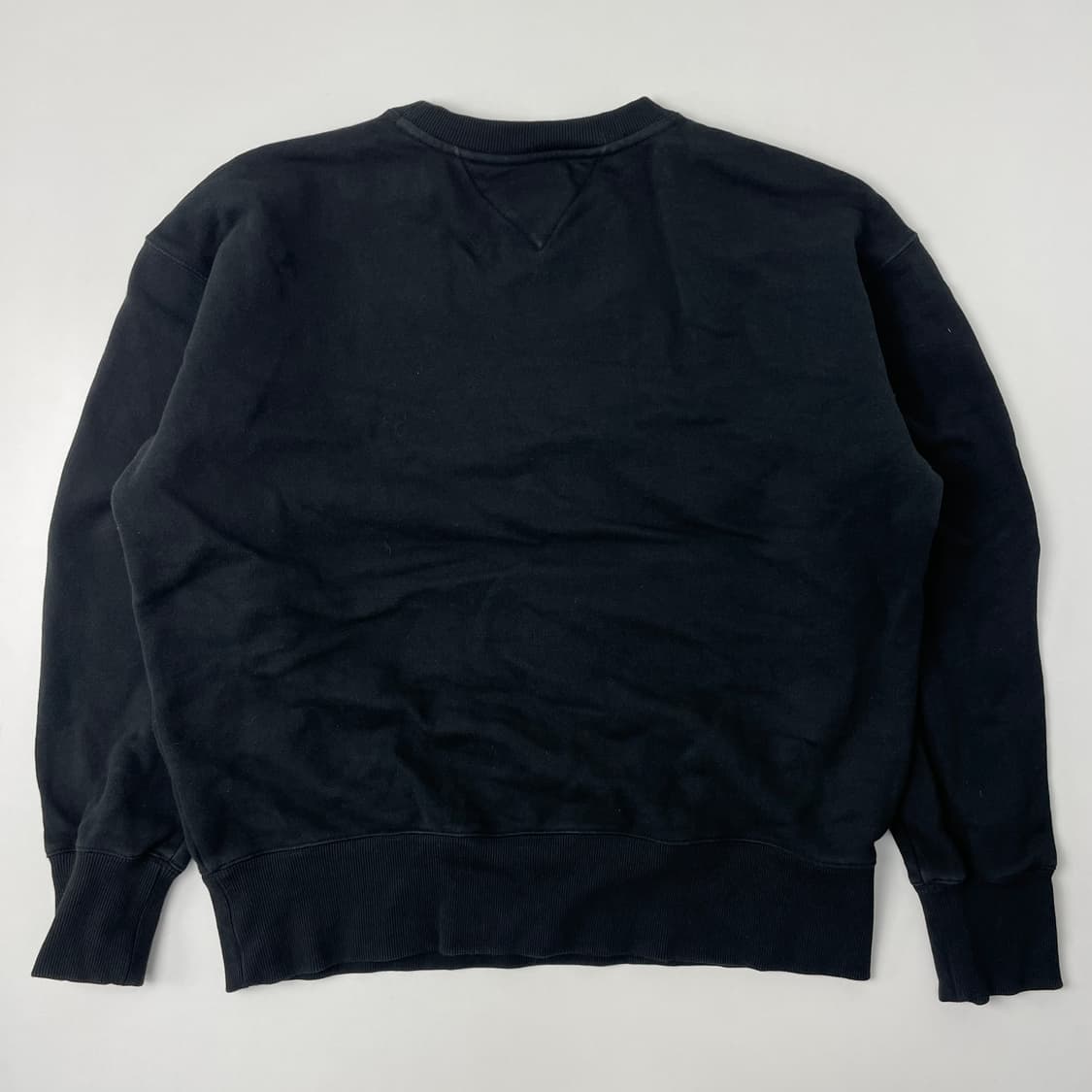 타미진스 블랙 맨투맨 티셔츠 스웻셔츠 L 상품이미지3