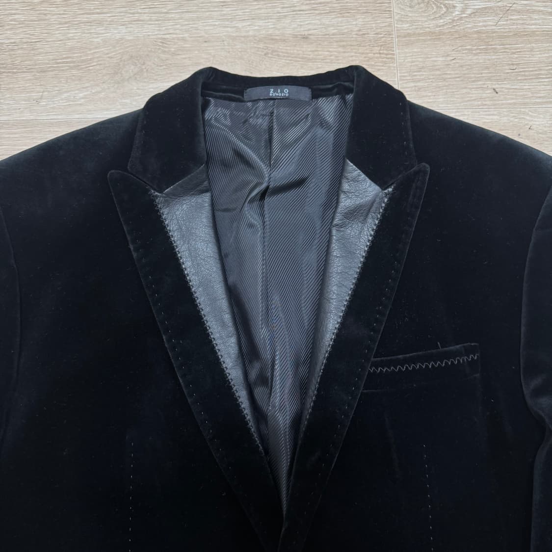 지오송지오 벨벳재질 블레이저 정장 자켓 상품이미지2