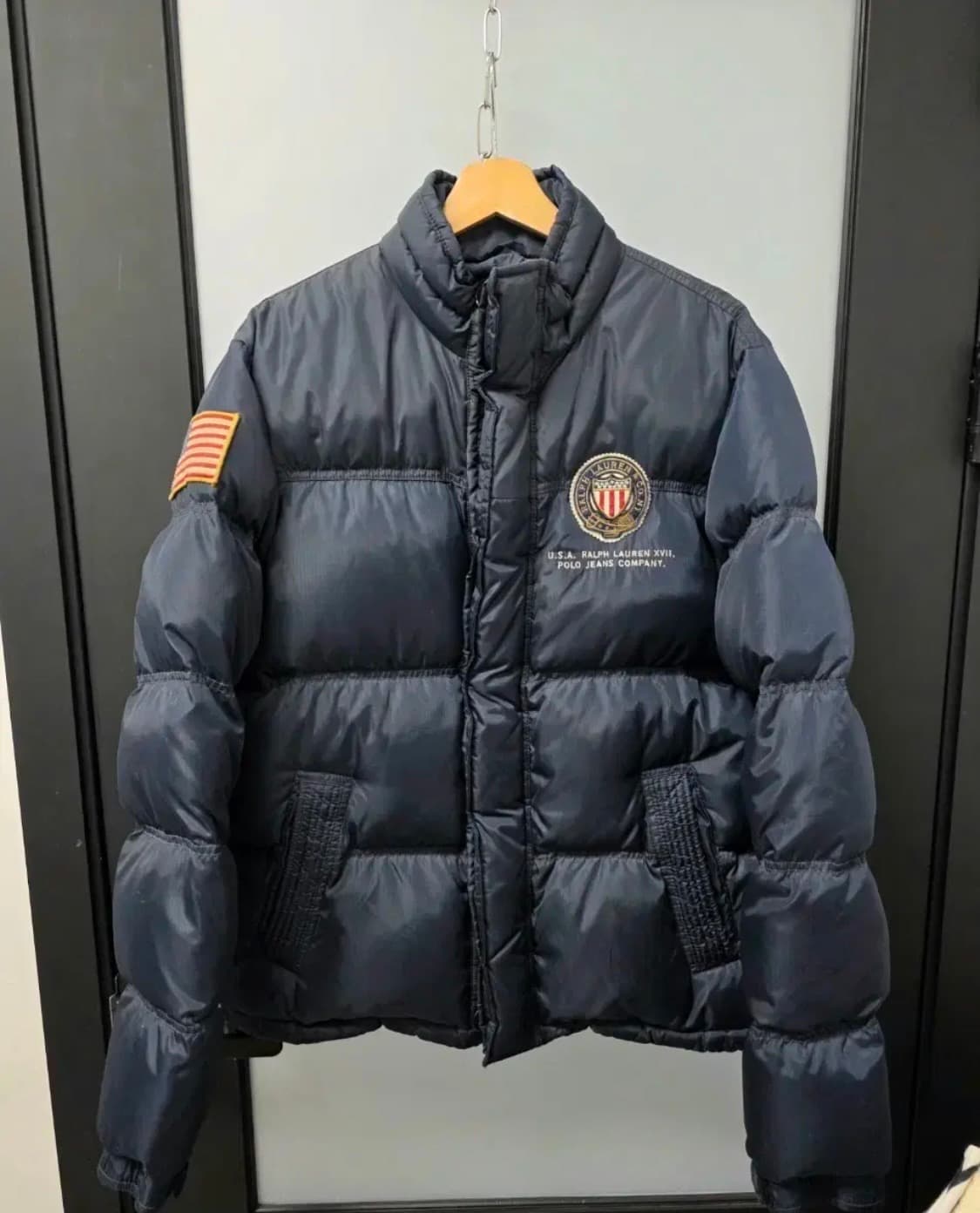 폴로 성조기 방패패치 푸퍼 패딩 L 상품이미지1