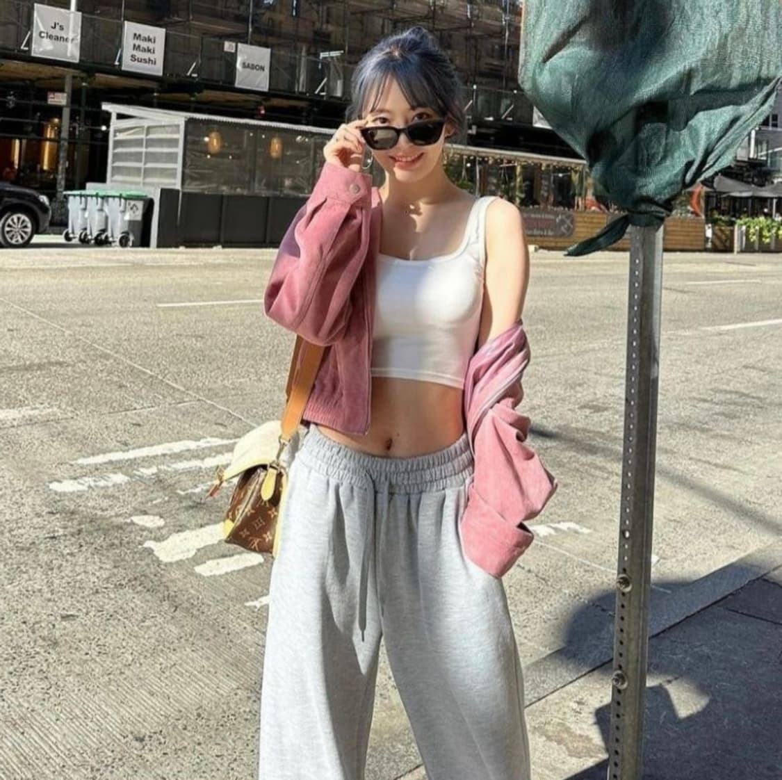 오디너리 홀리데이 스웨이드 봄버 자켓 핑크 상품이미지2