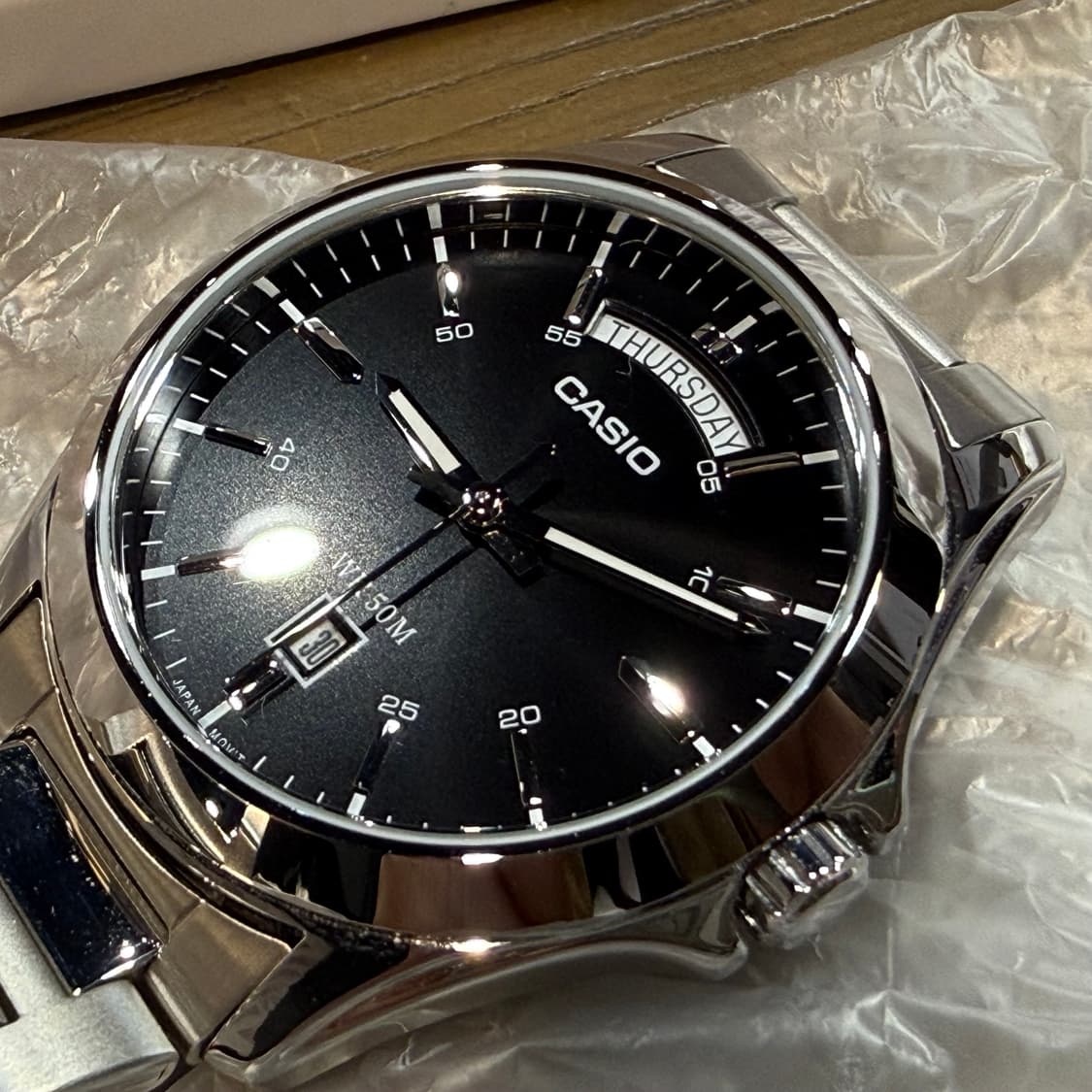 카시오 MTP-1370D-1A1 판매합니다. 상품이미지2