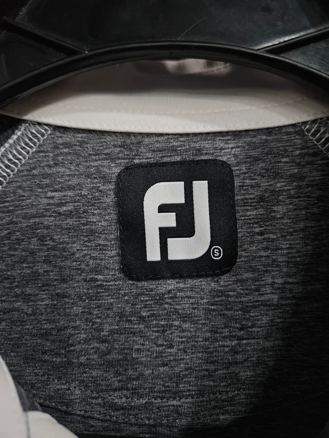 풋조이 화이트 남성 슬림핏 90~95 골프 카라반팔티  상품이미지3