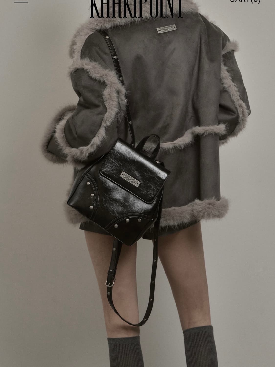 카키포인트 스터드 백팩 상품이미지1