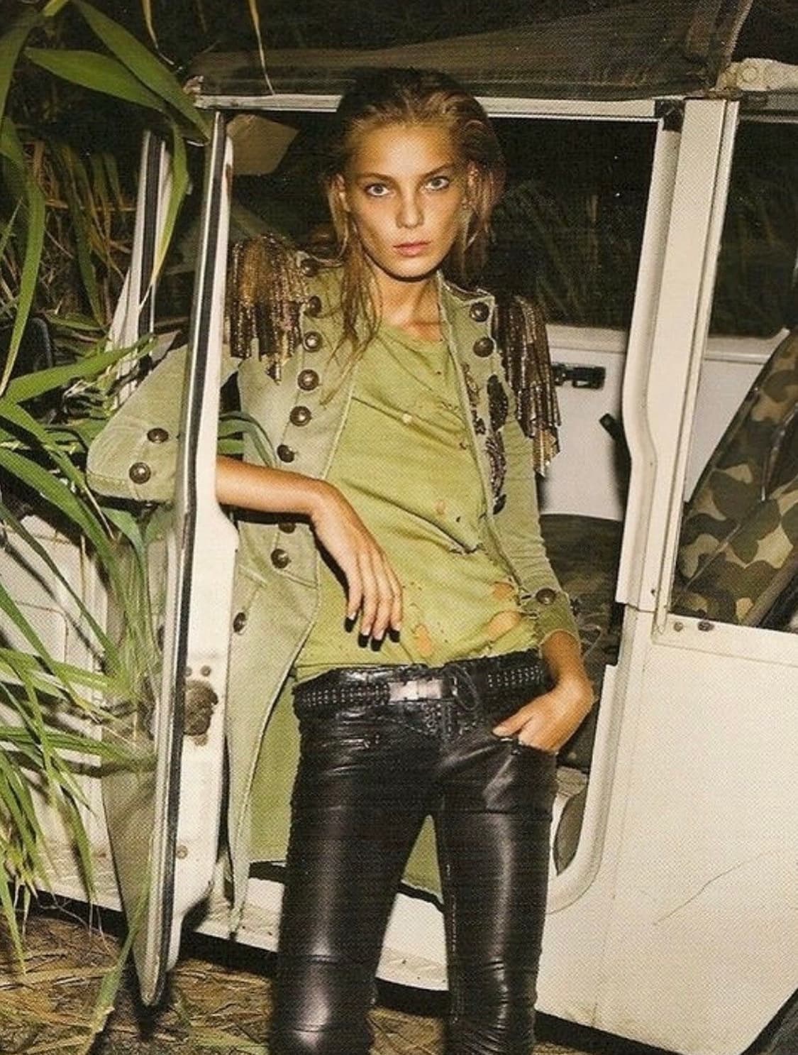 발망 SS10 체인 견장 밀리터리 코트 상품이미지3