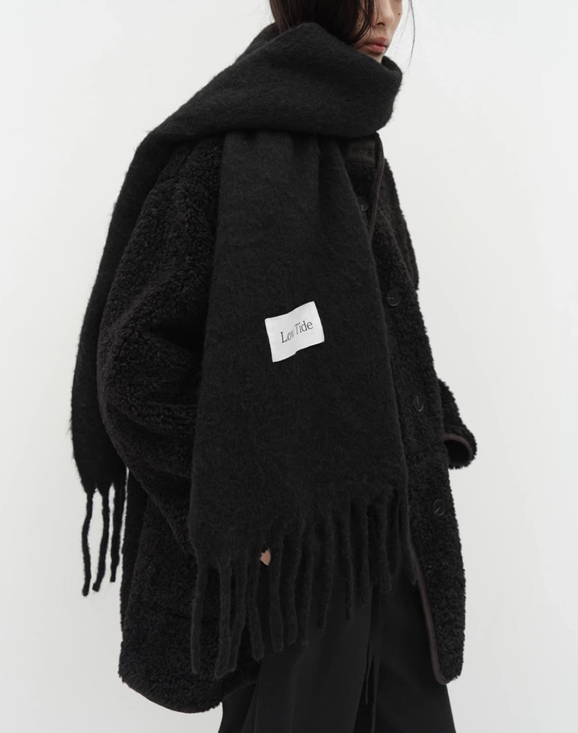 로우타이드 빅 라벨 머플러 상품이미지1