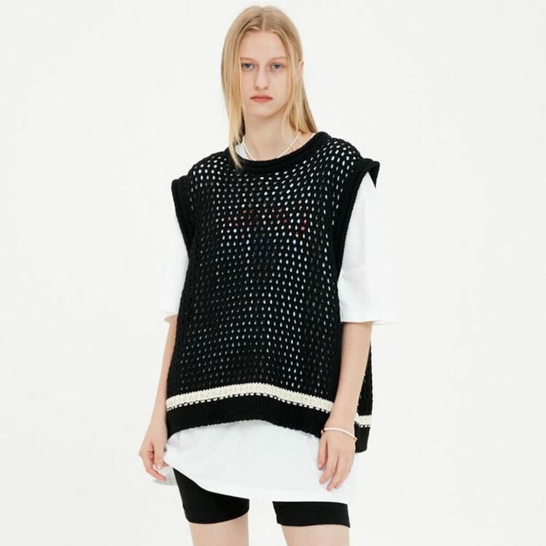 문선 블랙 크로셰 니트 베스트 / 여성 조끼 / 남성 조끼 상품이미지1