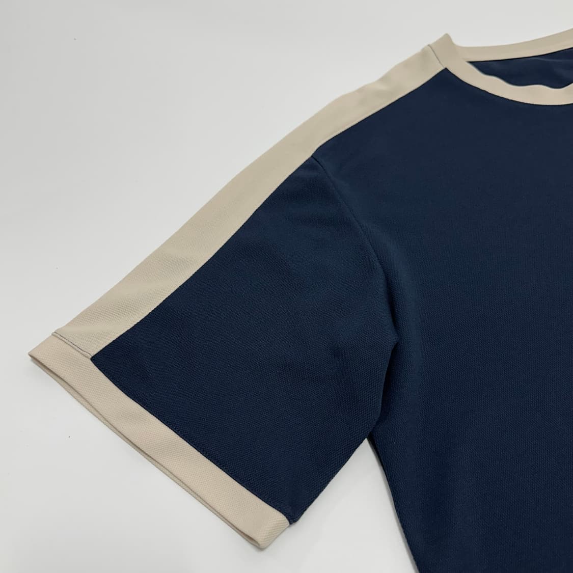 리복 블록코어 센터 로고 반팔티 상품이미지4