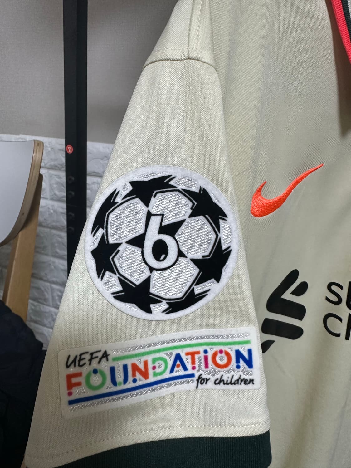 20/21 리버풀 챔스 어웨이 로버트슨  상품이미지2