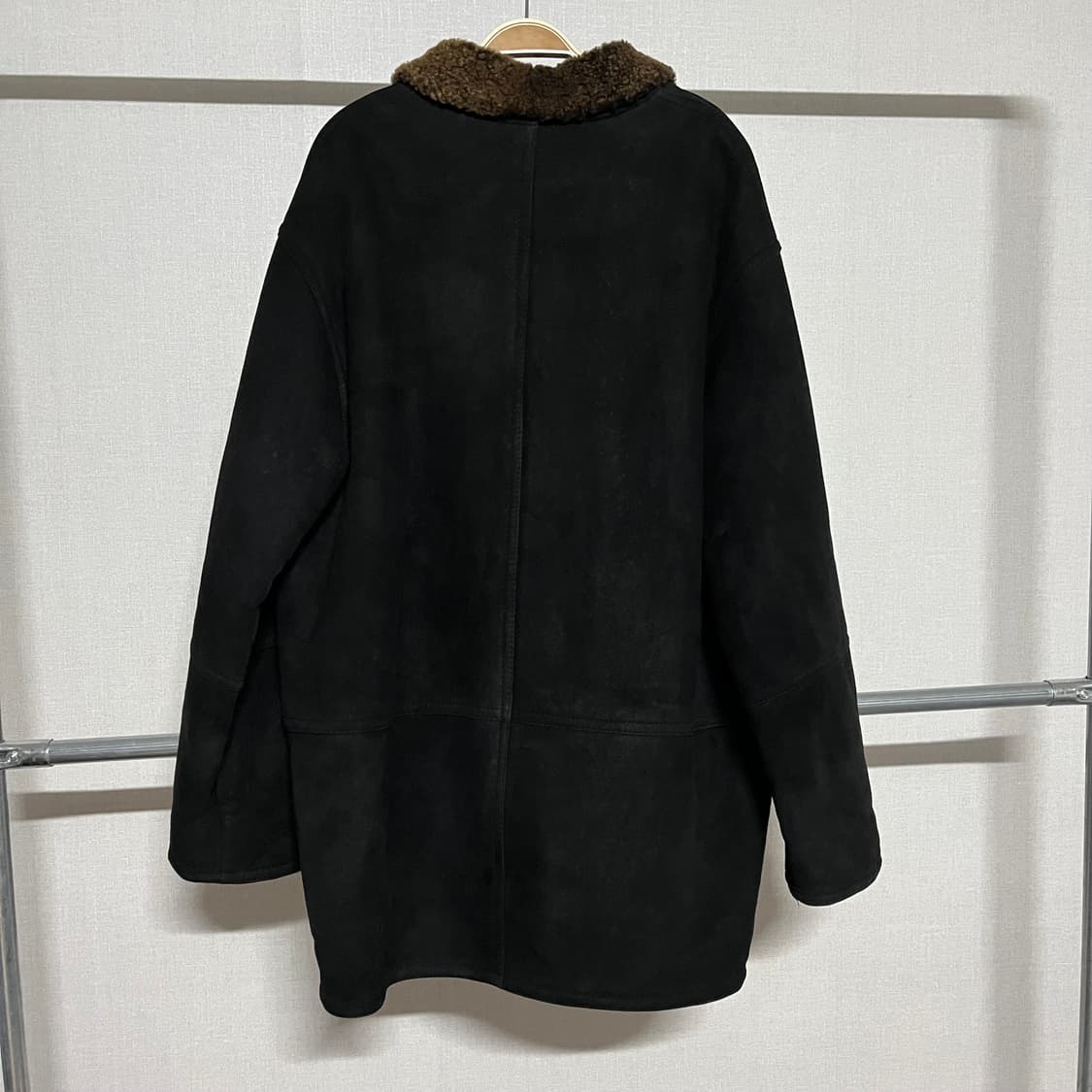 파올로구찌 양가죽 무스탕 코트 상품이미지2