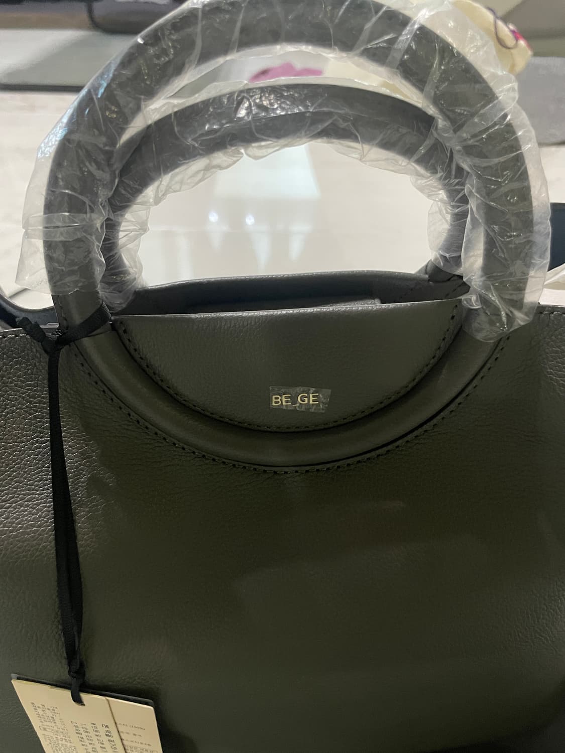 BE_GE 그레이 토트백 새상품입니다. 상품이미지2