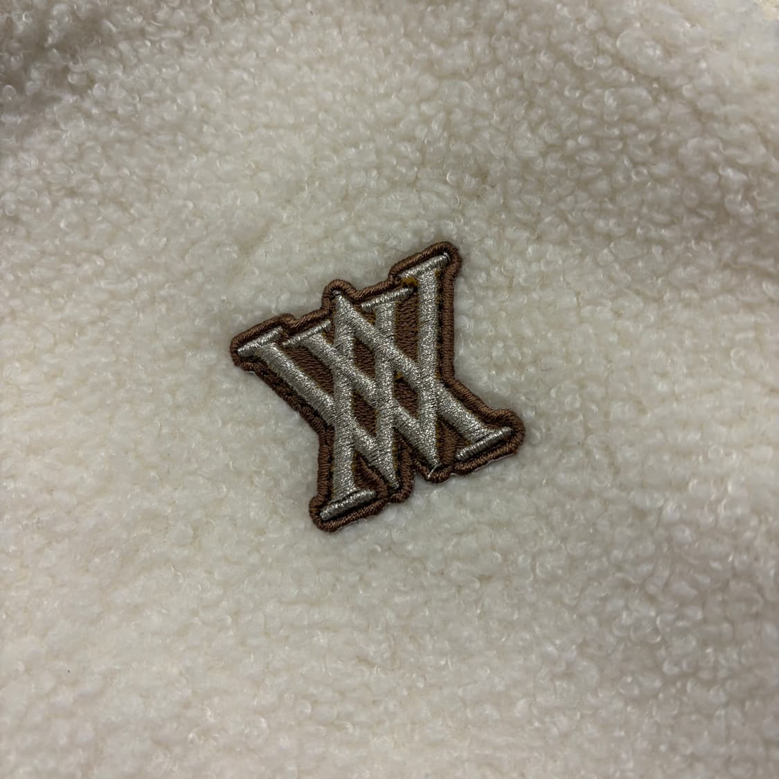 [S] 어뉴골프 레더 빅로고 아이보리 뽀글이 자켓 B470 상품이미지5