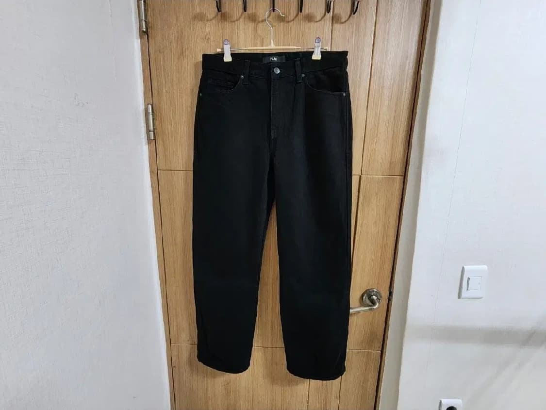 (32)PLAC 플랙 블랙 스트레이트 데님 팬츠 상품이미지1