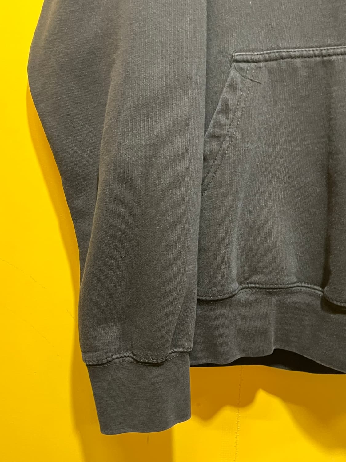 [L] TRAP LONE 미국 빈티지 스컬 후드 티셔츠 블랙 상품이미지4