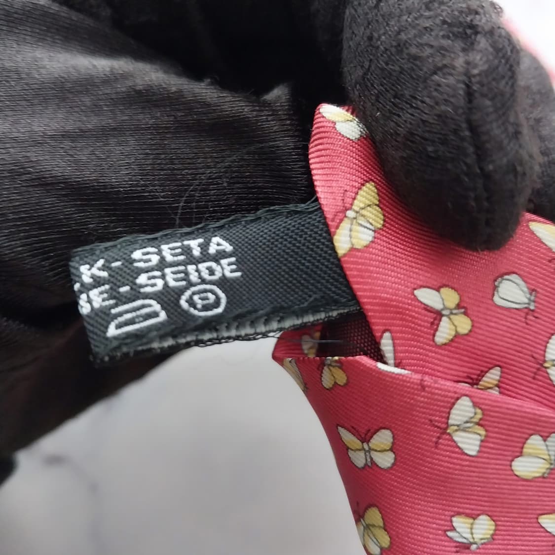 살바토레 페라가모 나비 패턴 넥타이 10.2cm A+~A등급 K2245 상품이미지8