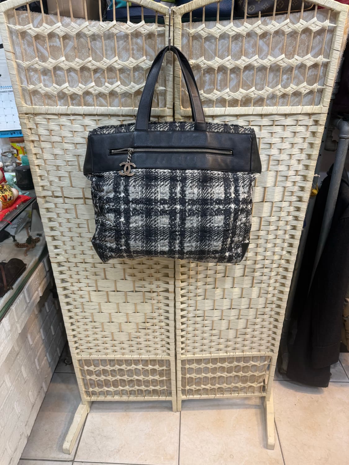 정품 샤넬 나일론 쇼퍼백 팝니다 상품이미지1