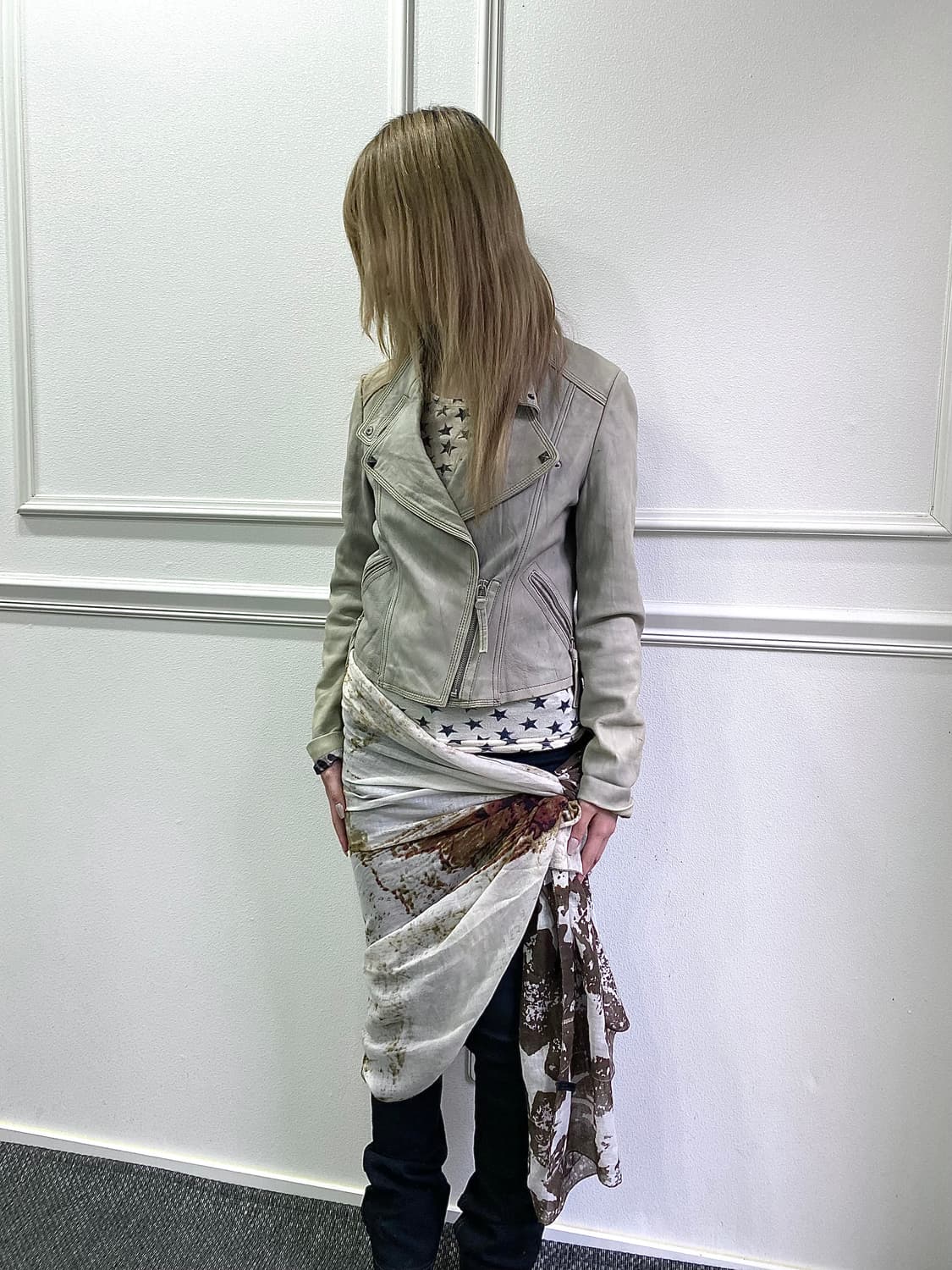 [CorCaRoli] Sand Washed Stud Crop Leathe 상품이미지2