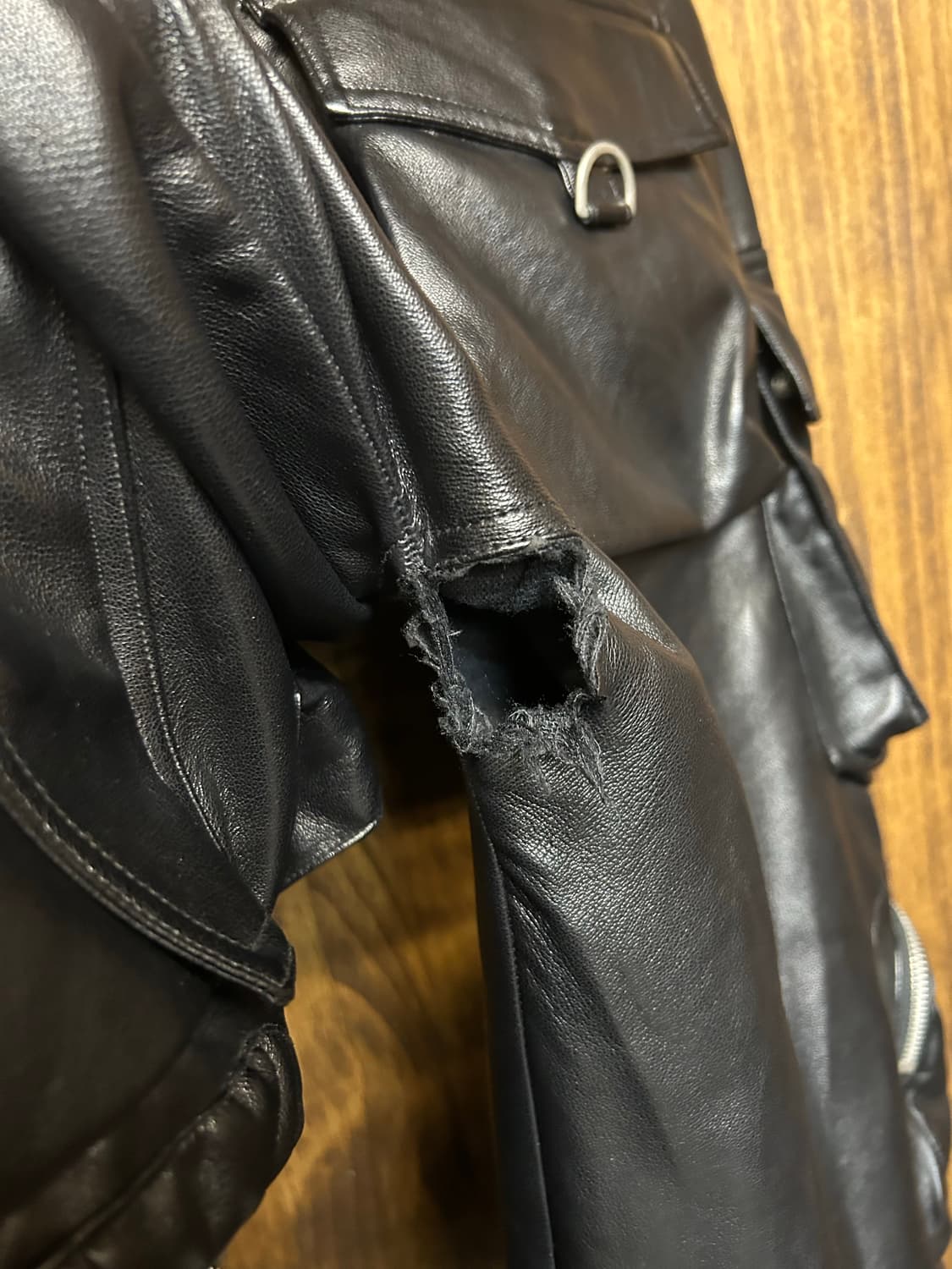 배드블러드 레더 카고팬츠 상품이미지5