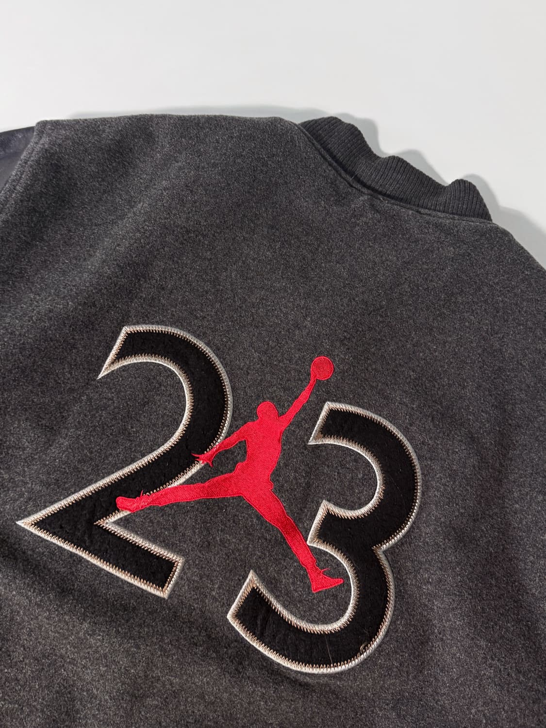 나이키 90‘s 오버핏 조던 레더 울 모직 바시티 자켓 상품이미지6