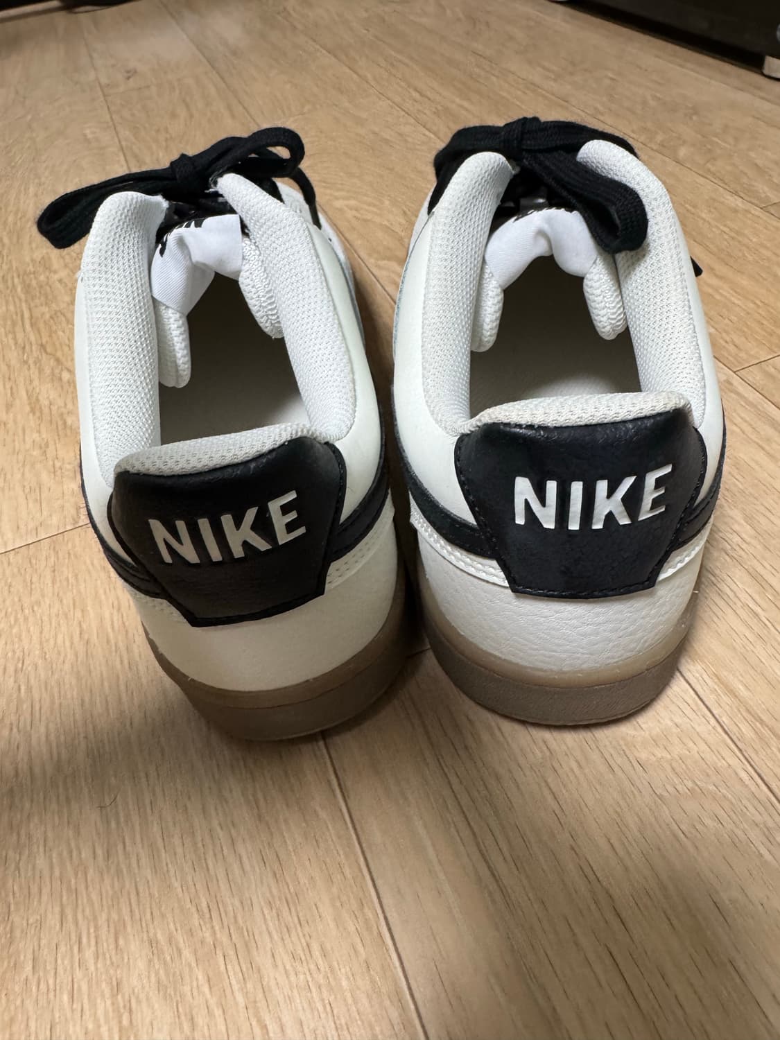 나이키 코트 비전 로우 새상품 상품이미지3