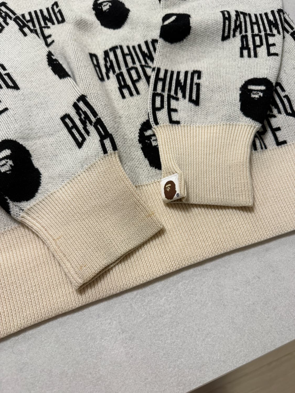 베이프 니트 상품이미지4