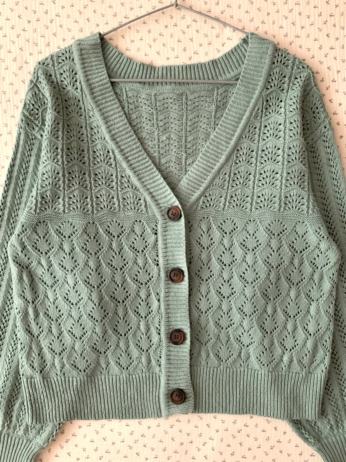 뮤트 그린 모리 펀칭 가디건 상품이미지2