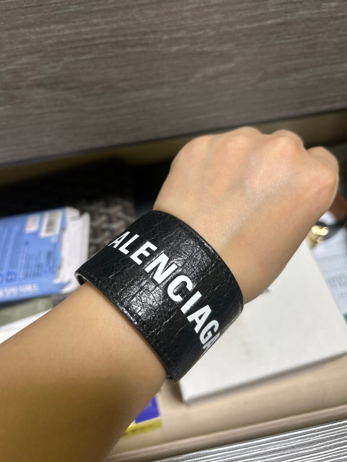 발렌시아가 레더싸이클팔찌 상품이미지2