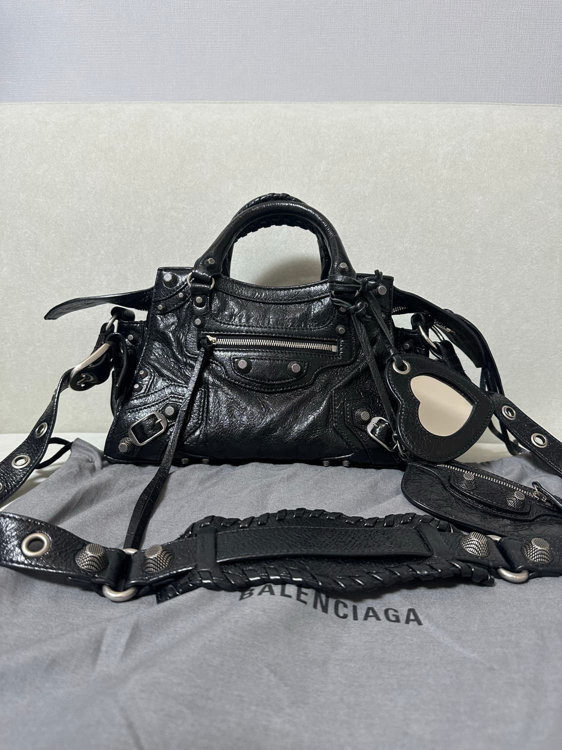 [A+ 정품] 발렌시아가 네오카골 블랙xs 상품이미지1