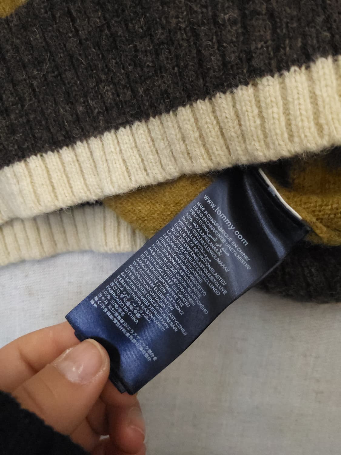 타미힐피거 컬러블록 니트 스웨터 s 상품이미지4