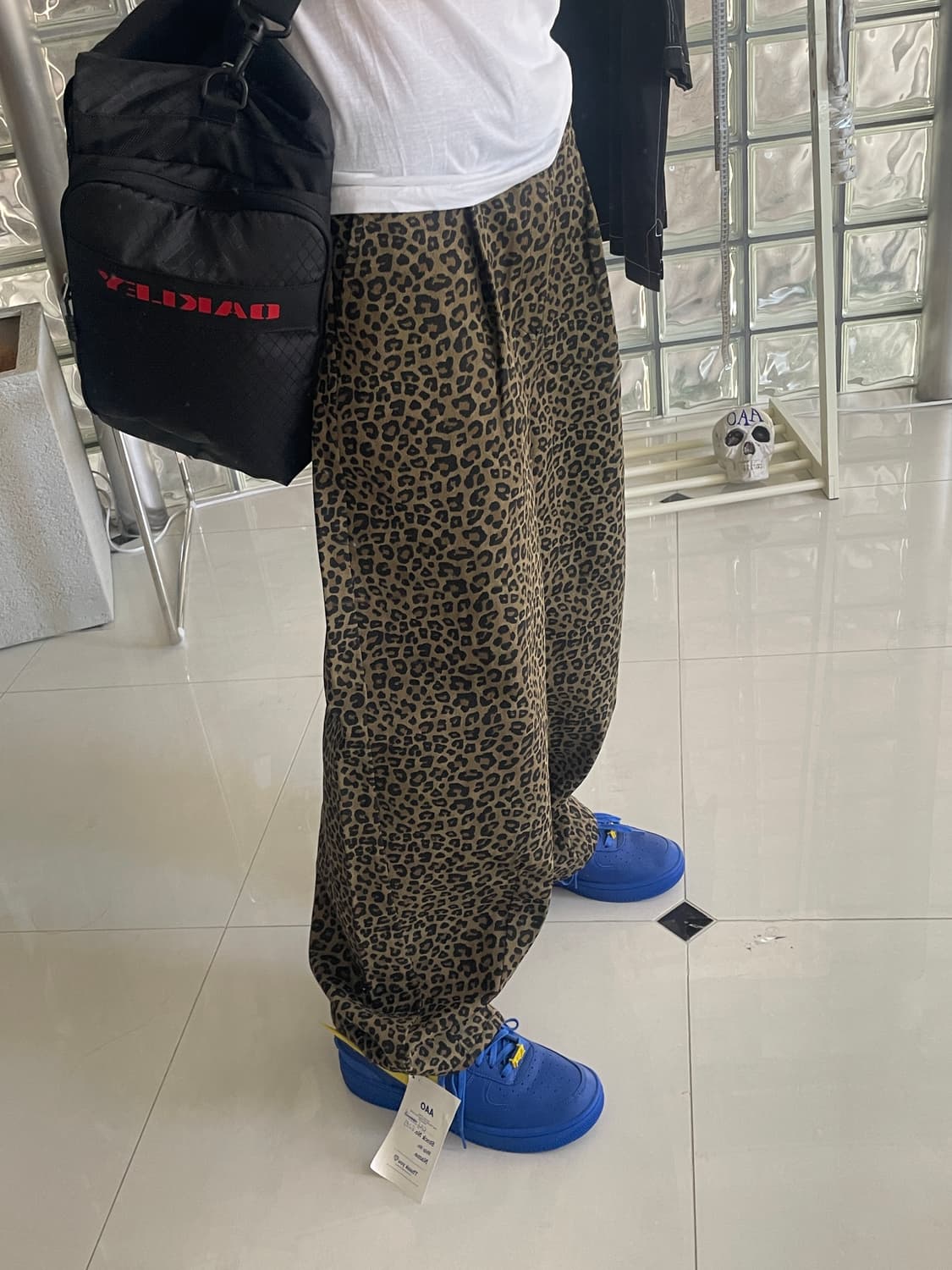 Leopard tuck pants 레오파드 턱 팬츠 상품이미지7