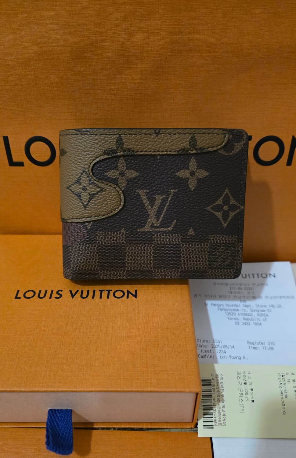 [새상품급,풀구성]25ss 루이비통 니고 퍼렐 반지갑 상품이미지1