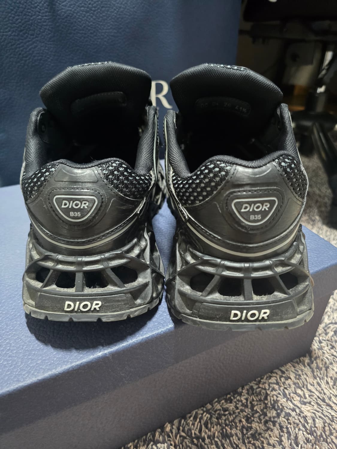 디올 B35 NXXT 스니커즈 상품이미지2