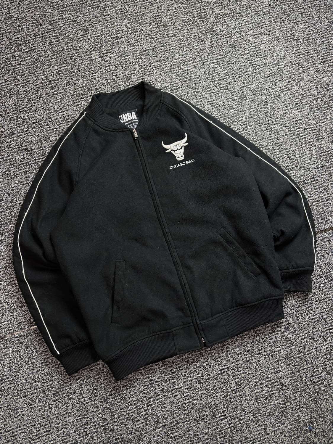 NBA 시카고 불스 울 바시티 자켓 블랙 2176 상품이미지1