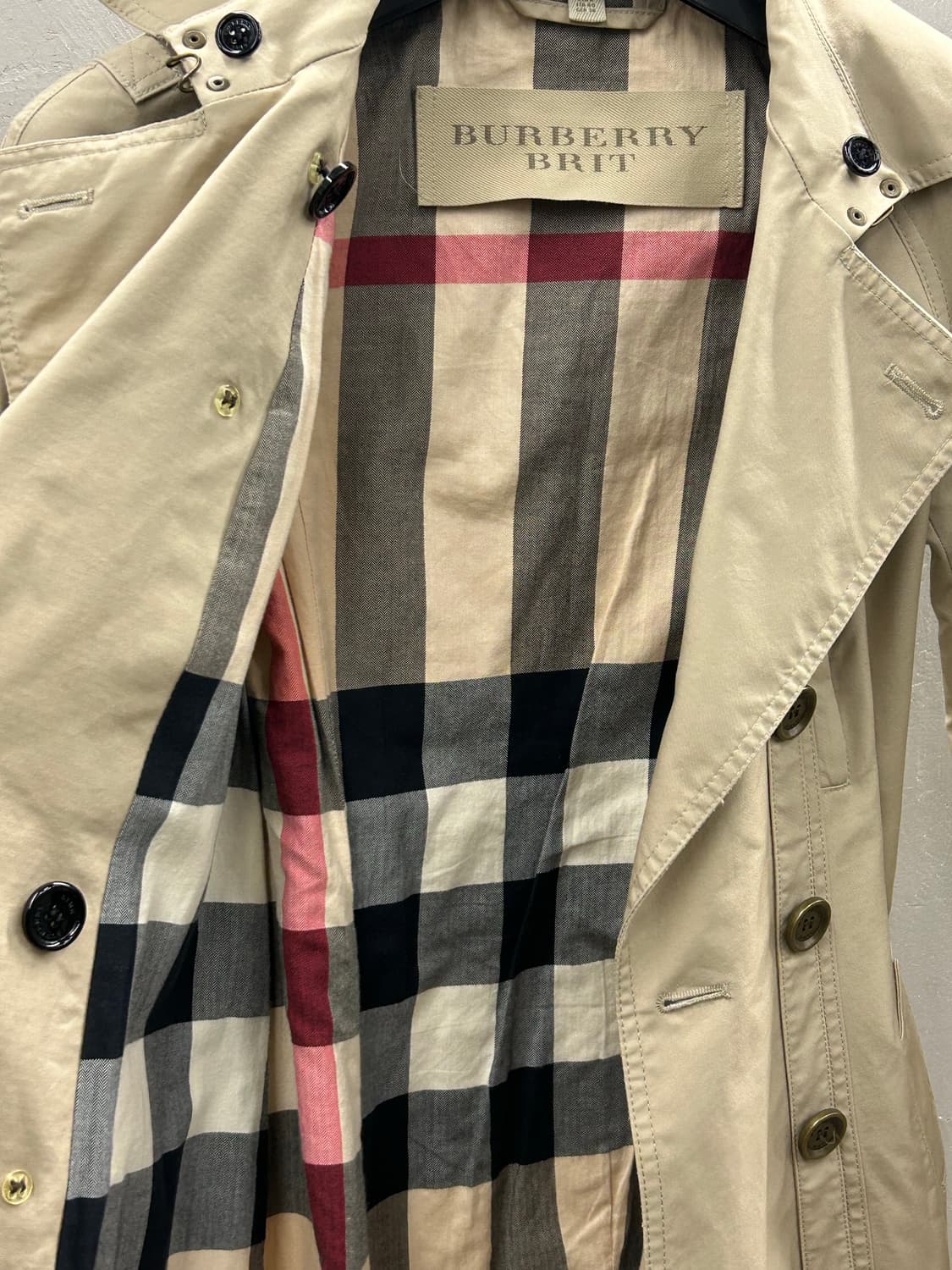 버버리 브릿 베이지 트렌치 코트 상품이미지10