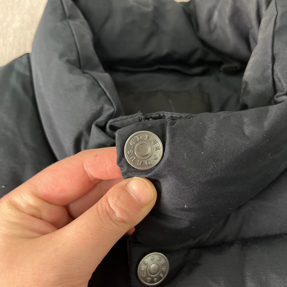 100 데우스엑스마키나 푸퍼 패딩 조끼 상품이미지2