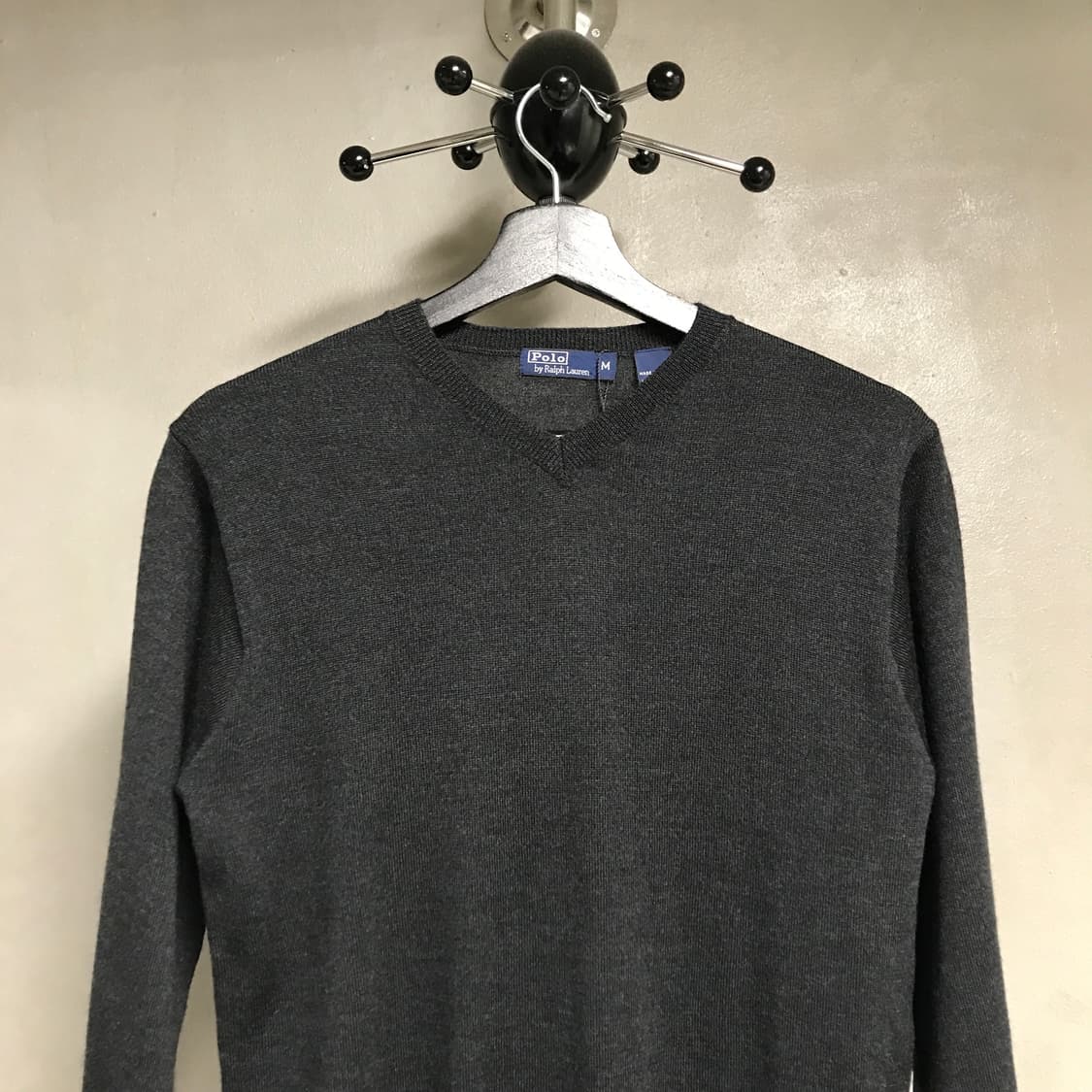 폴로 랄프로렌 브이넥 니트 차콜 M 상품이미지2