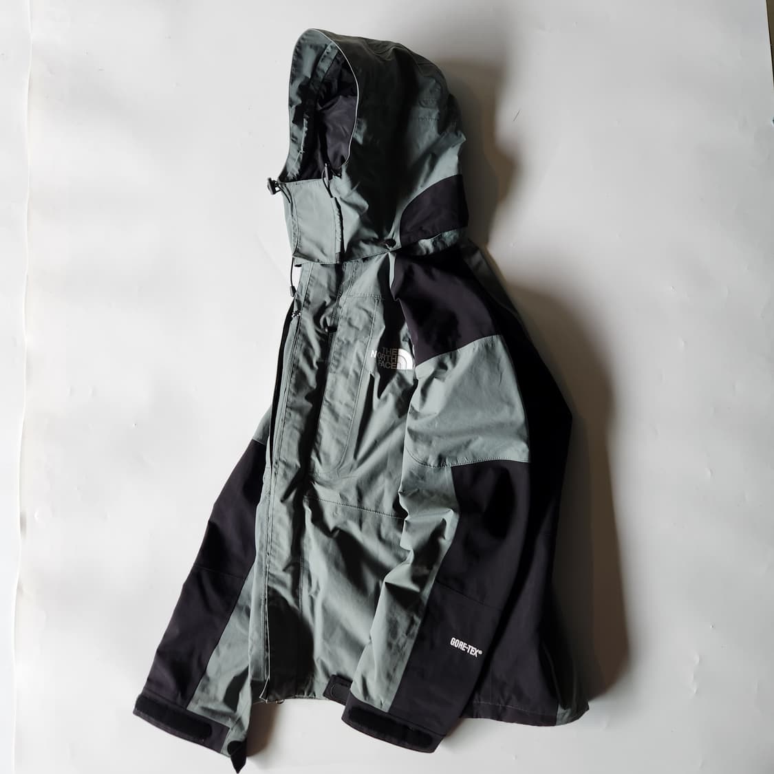 노스페이스 서밋 고어텍스 마운틴자켓 유니크컬러 상품이미지2