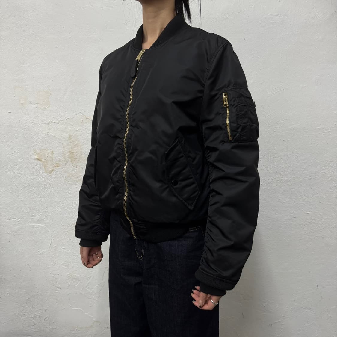 알파인더스트리 블랙컬러 72890 나일론 MA-1 플라이트 자켓 상품이미지1