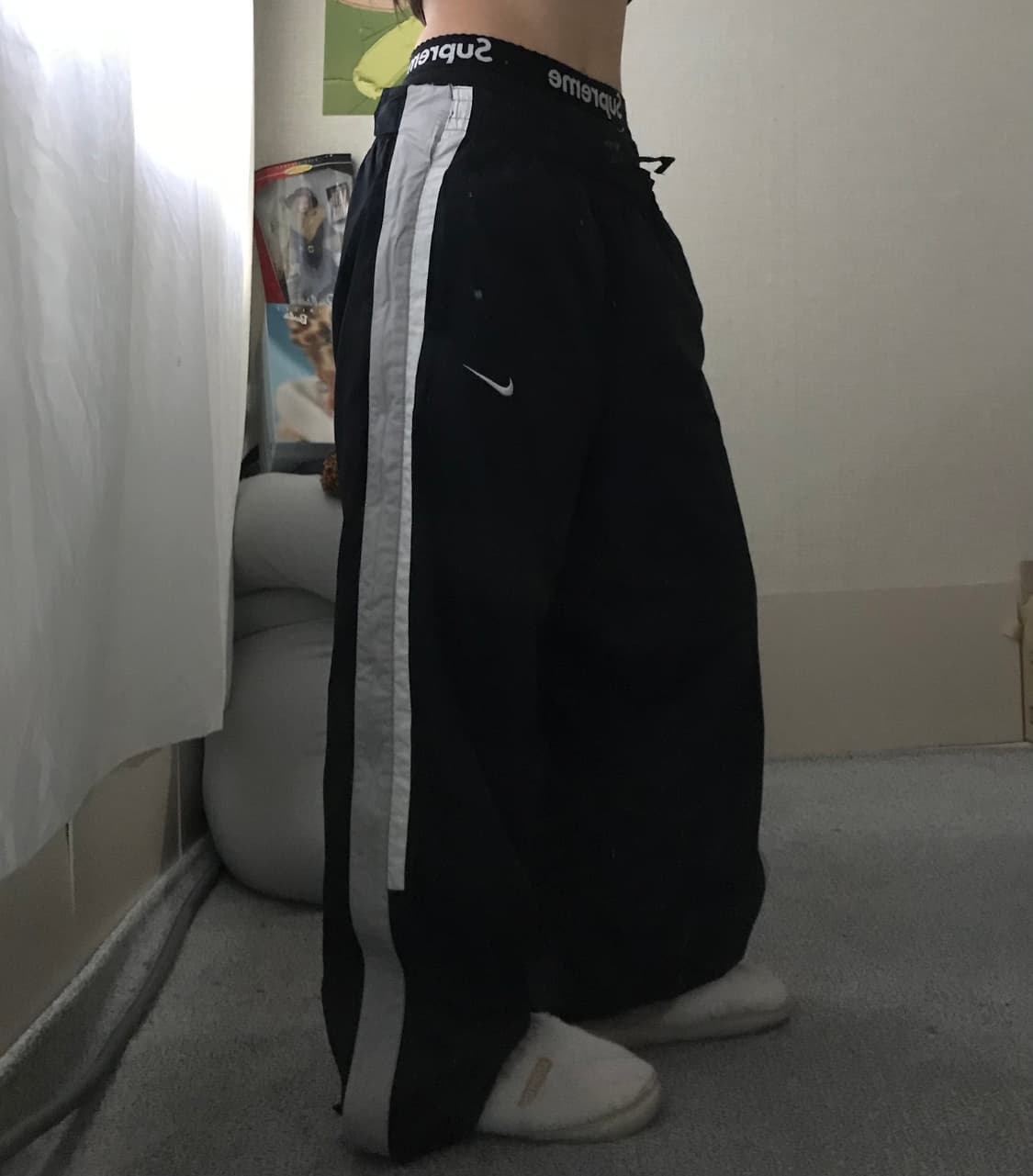 나이키 지퍼디테일 와이드핏 트레이닝 팬츠 상품이미지2