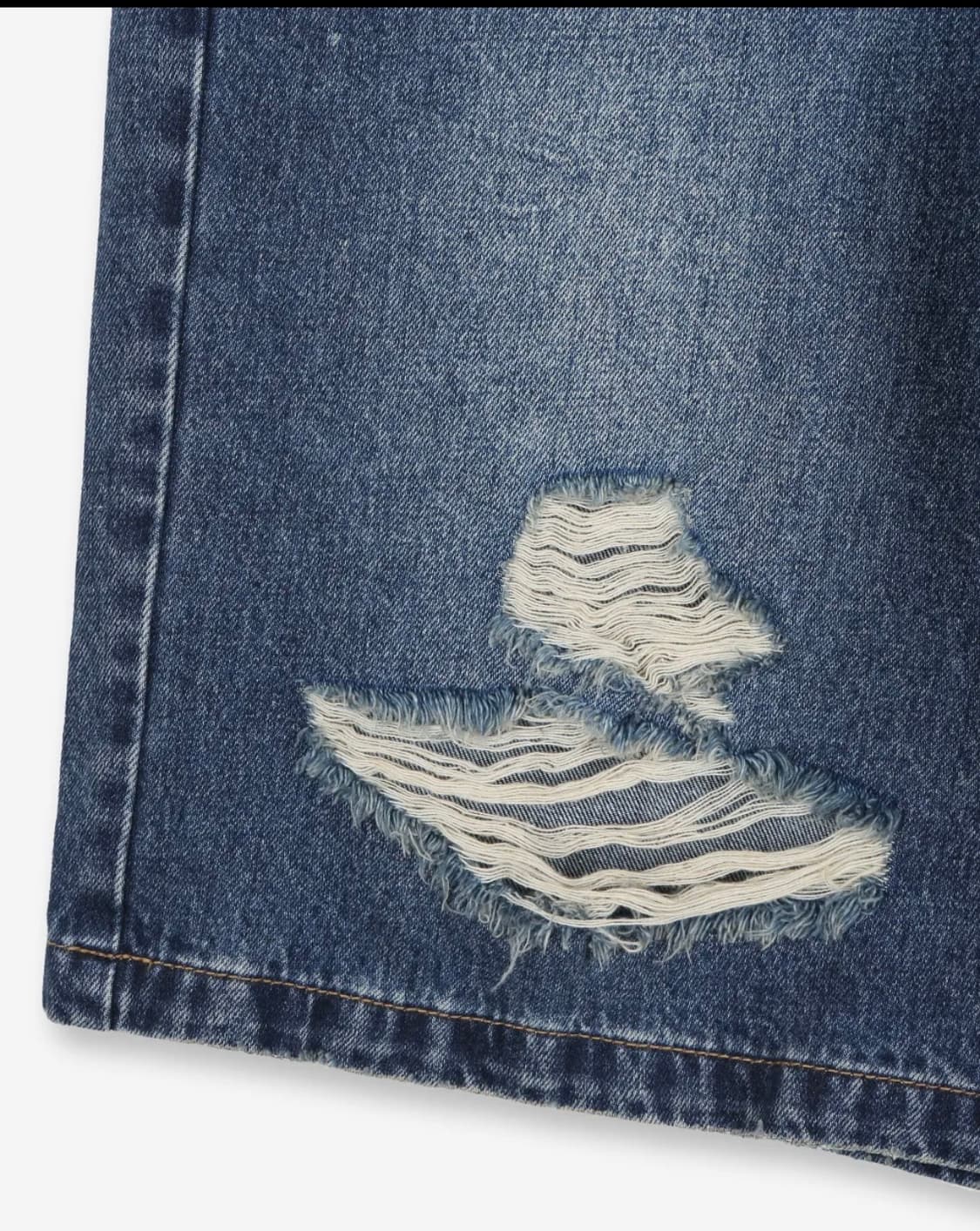 비슬로우 DISTRESSED WIDE DENIM SHORTS BLUE 상품이미지5