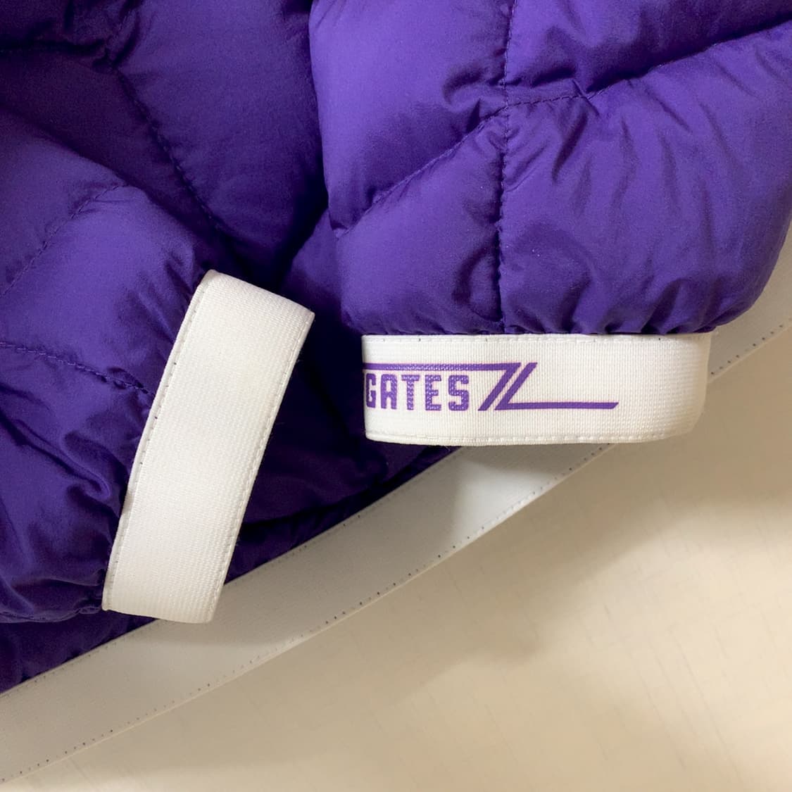 파리게이츠 퀼팅 구스 숏패딩 다운 거위털 여성 경량 스윙점퍼 퍼플 상품이미지6