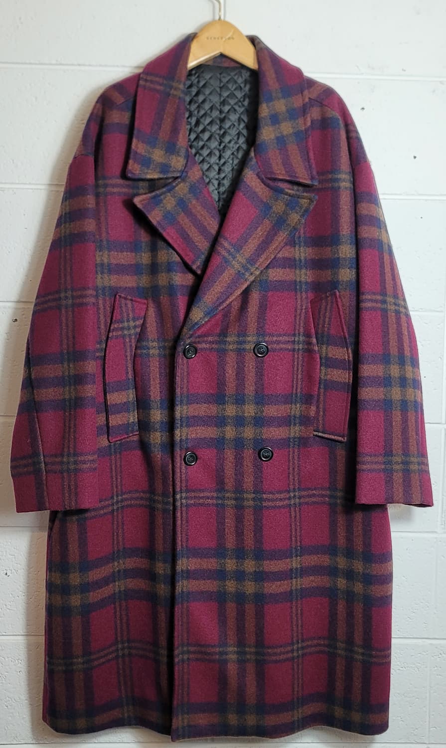 어텐션(Attention) 체크패턴 롱코트 판매 상품이미지1