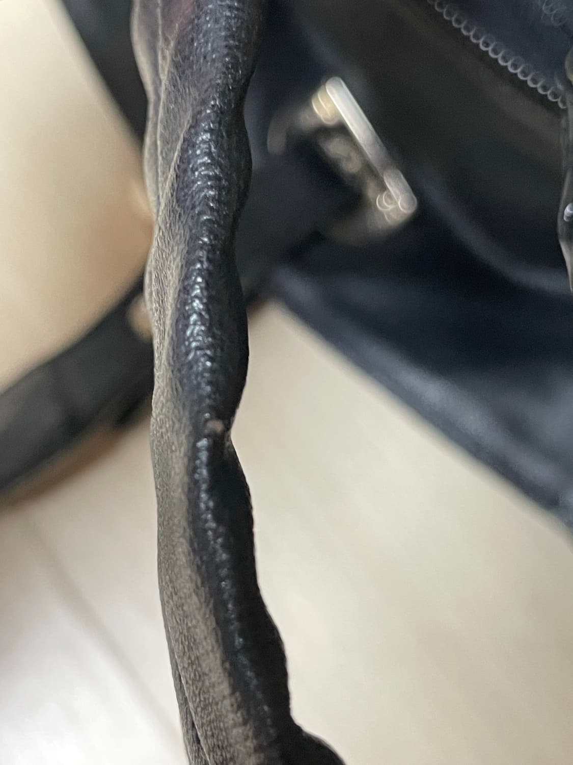 샤넬 비아리츠 숄더백 블랙 상품이미지9