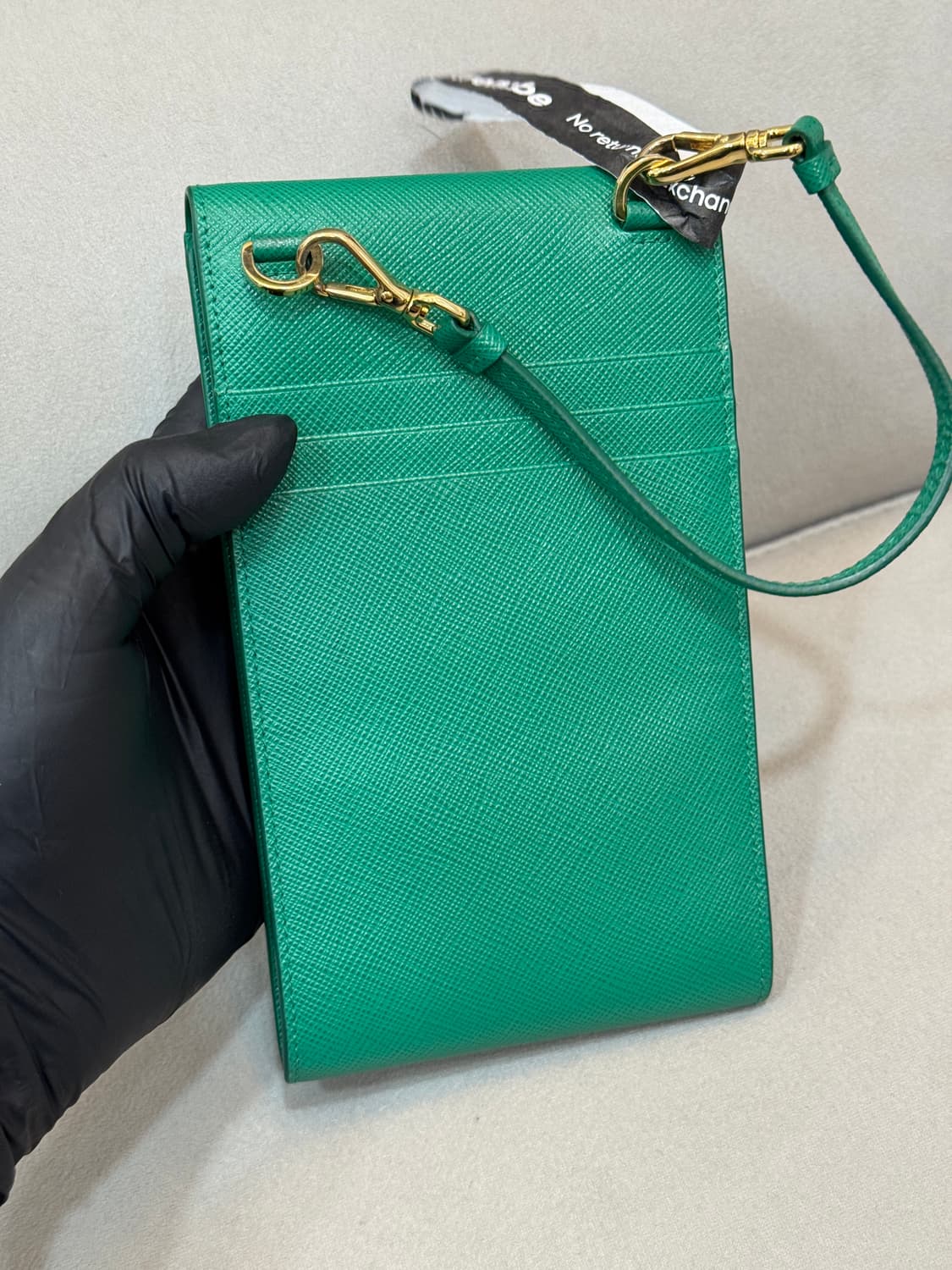 프라다 삼각로고 폰파우치 체인 미니백  상품이미지4