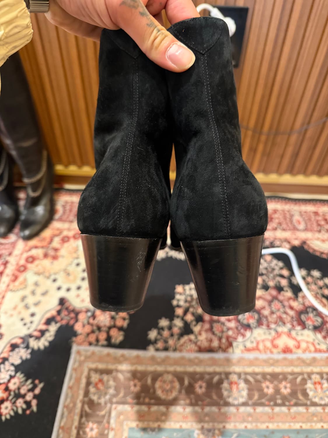 생로랑 바실리 스웨이드 부츠 상품이미지3