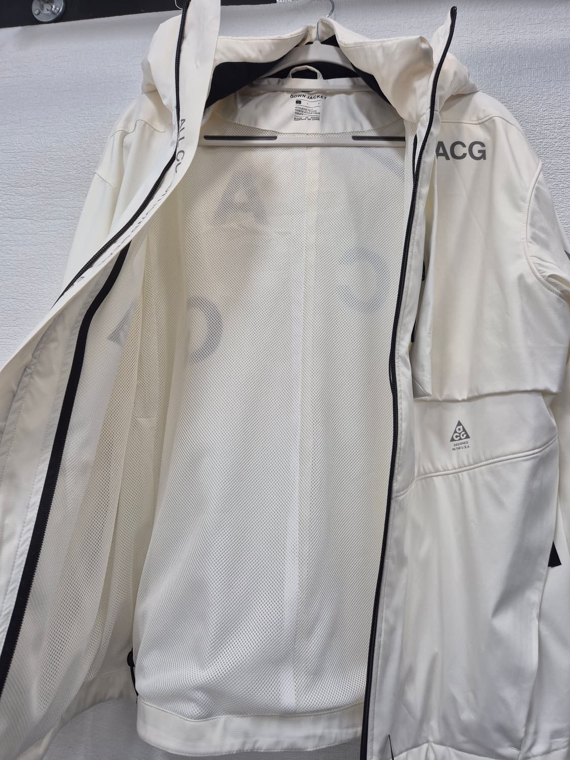 나이키 ACG 고어텍스 윈드쉘 화이트 자켓/ 100(정품) 상품이미지4