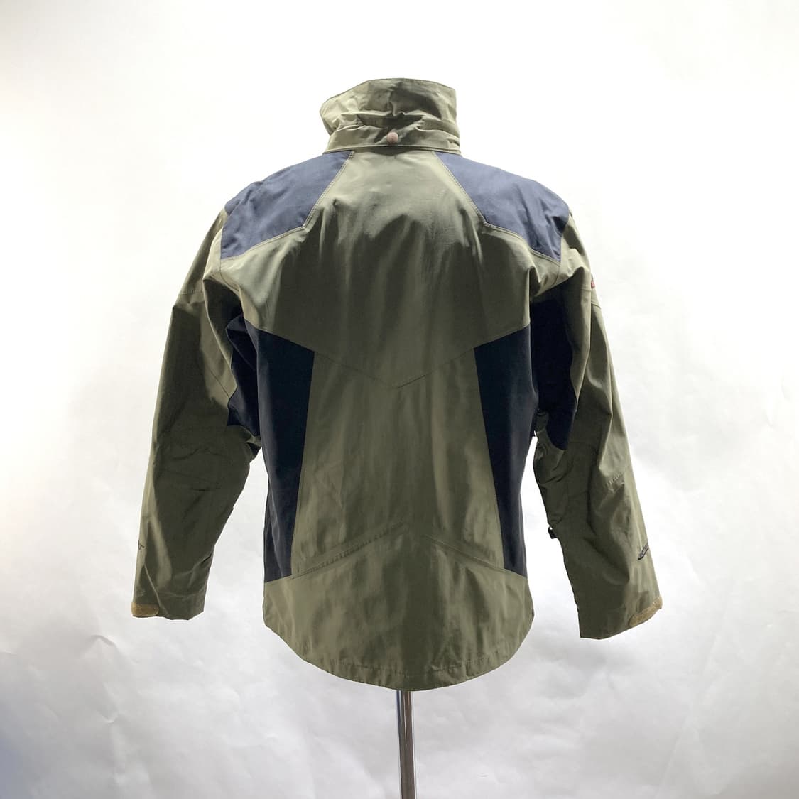 코오롱스포츠 남성고어텍스바람막이자켓 95  상품이미지3