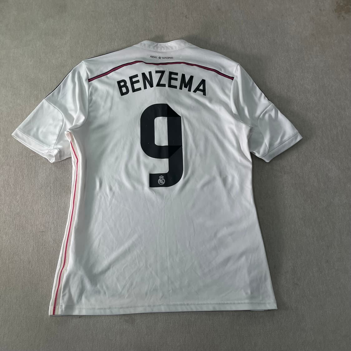 100 아디다스 레알마드리드 14-15 벤제마 마킹 홈 유니폼 상품이미지2