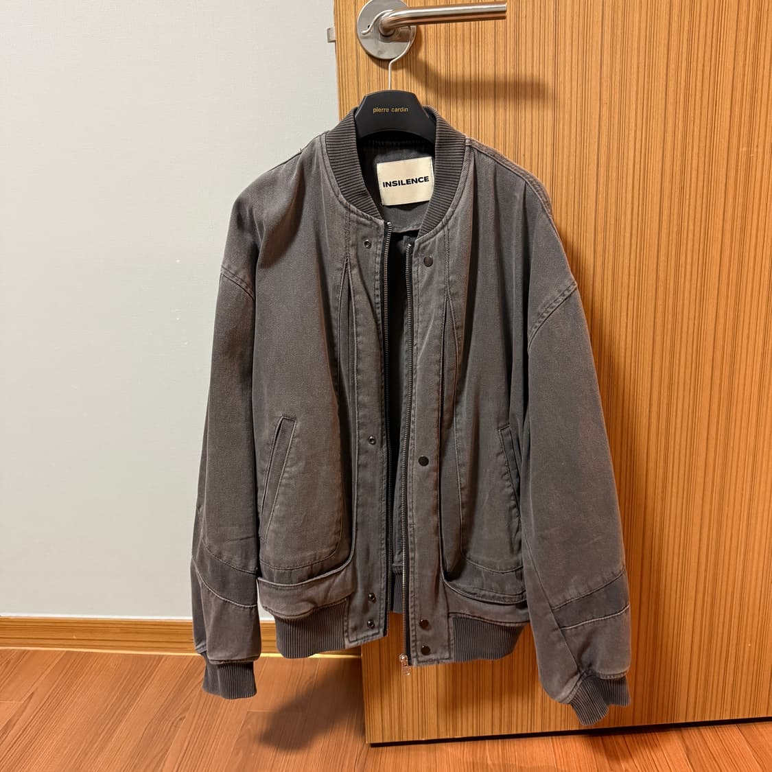 인사일런스 콘트라스트 데님 블루종 CHARCOAL 상품이미지5