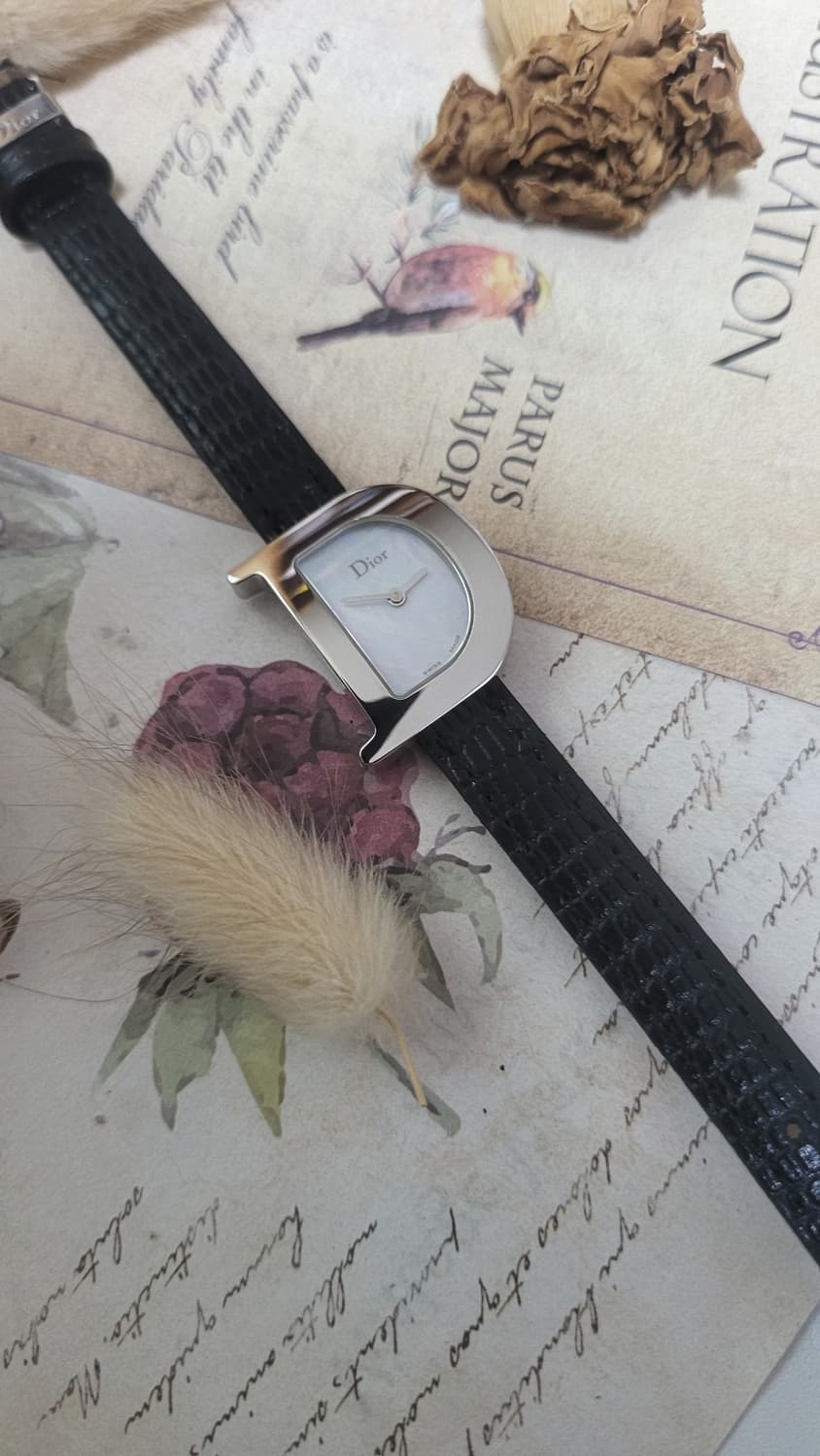 [특가상품] 정품 디올 심플리 디올 쿼츠시계 상품이미지7